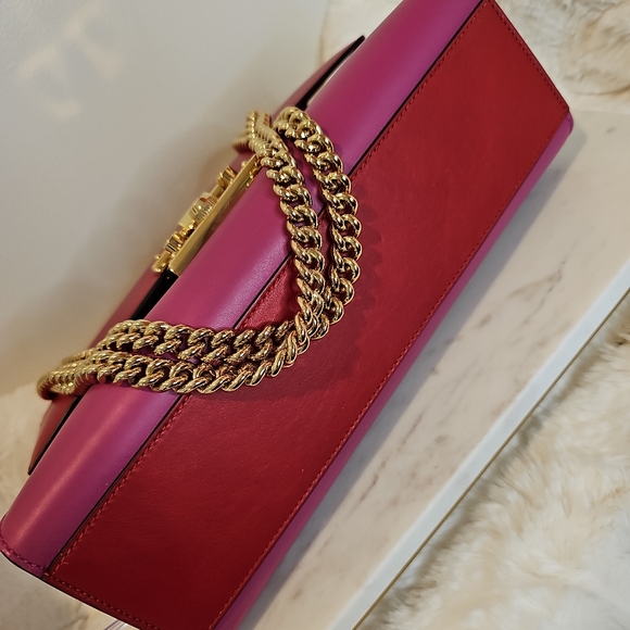 Gucci Linea Red/Pink Padlock Leather Shoulder Bag Medium - Picture 4 of 7